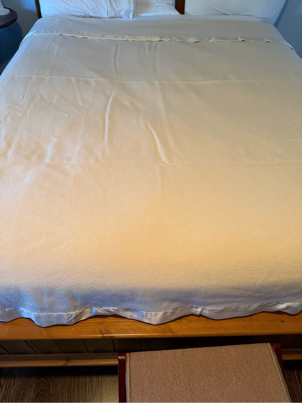 Vintage Faribault Woolen Mill Melbourne 100% Merino Wool Queen Blanket - Cream